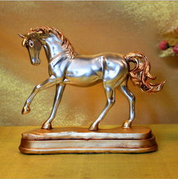 匠心獨運 創意小馬樹脂擺件與工藝扇，點亮家居藝術空間